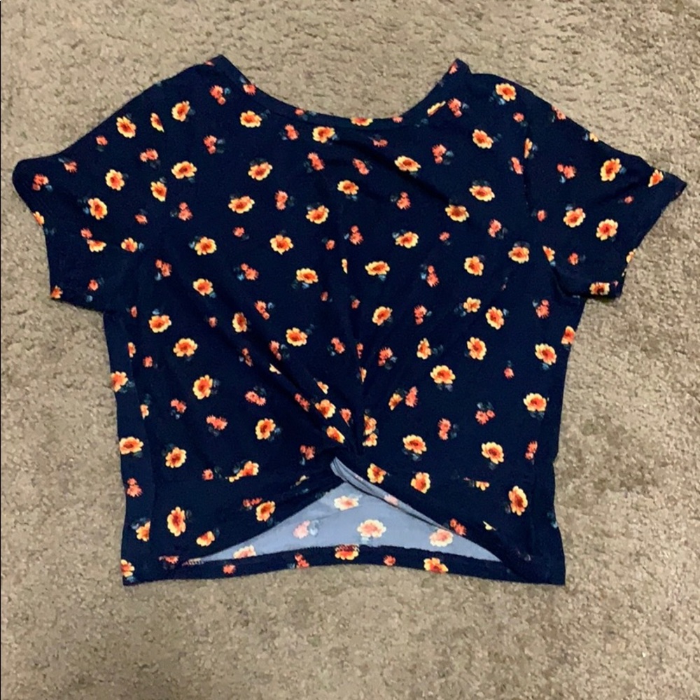 Crop top